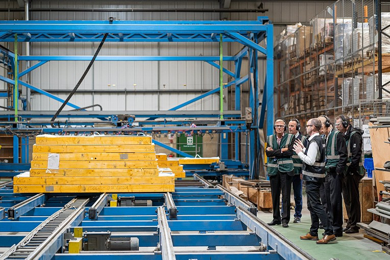 20220406-152059stewart-milne-07-10-19-022-w764h510